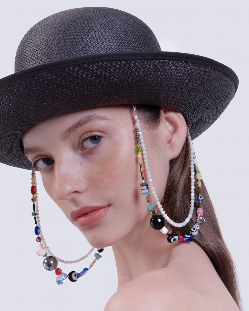 Blanc Dasia Black Hat - Image 3