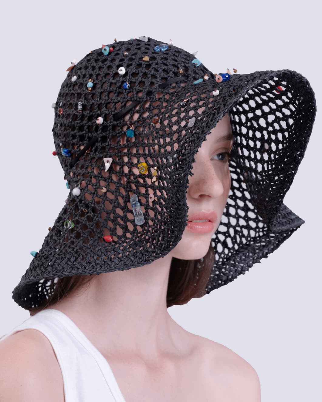 Blanc Sirina Black Hat - Image 4