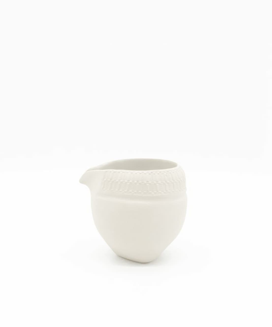 ZEUS + DIONE Nestor Cup Ivory