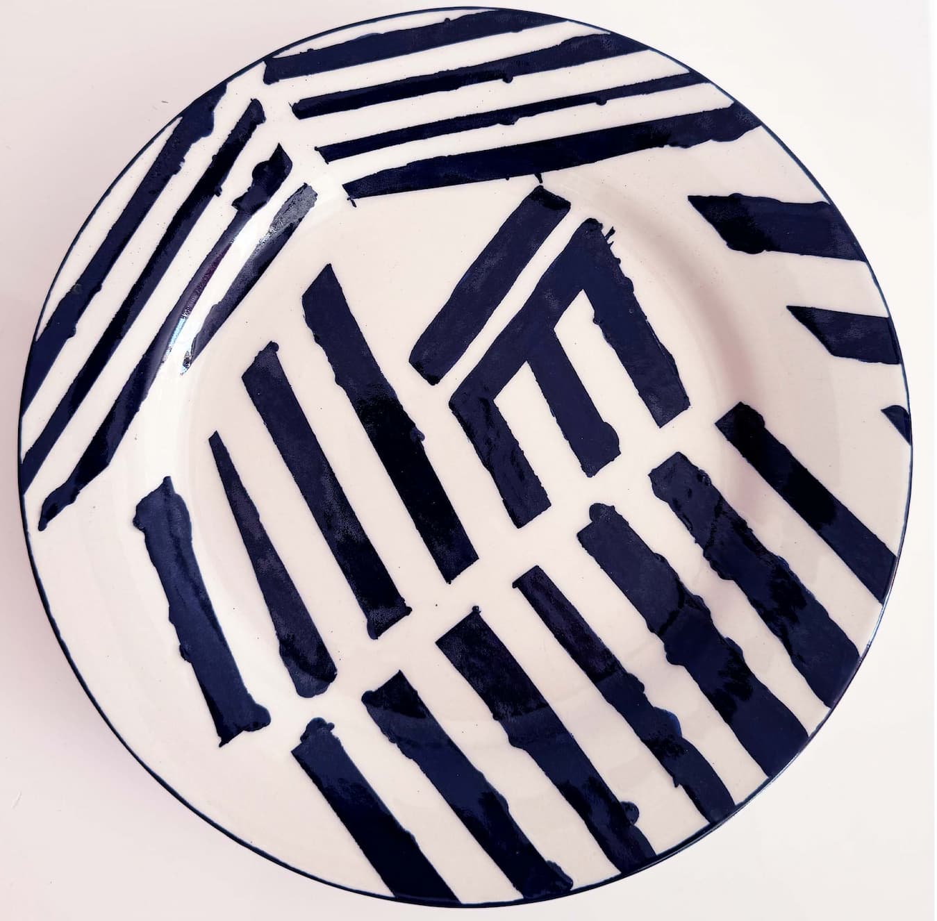 Antonios Vernis Echoessa Plate - Image 2