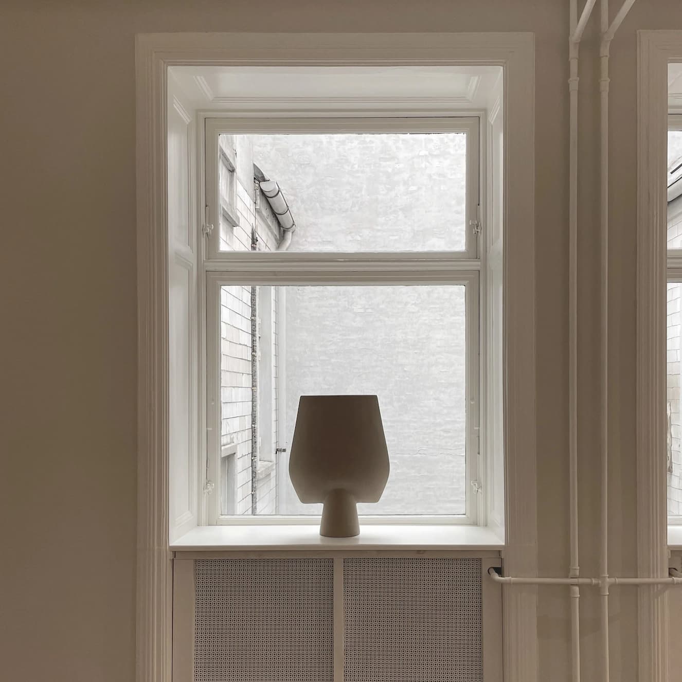 101 Copenhagen Sphere Vase Square Hexa Sand - Image 4