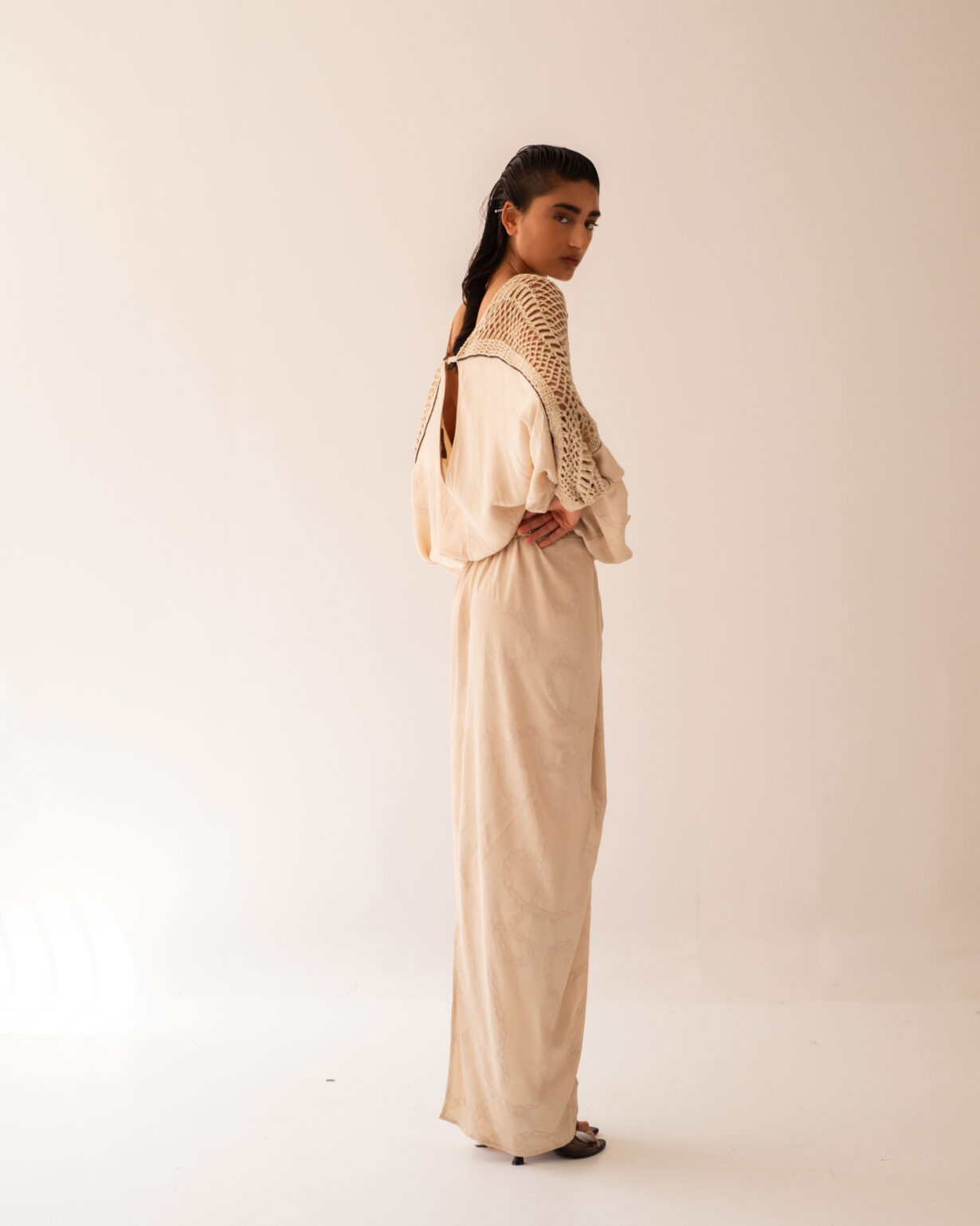 Sadh Dion Oversized V-Neck Caftan White Shell - Image 3