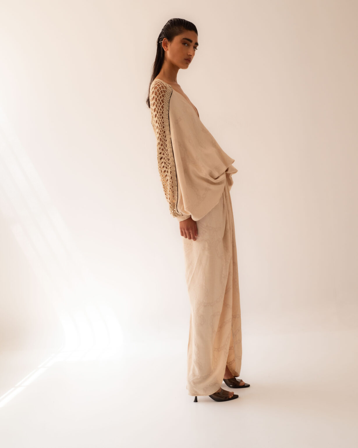 Sadh Dion Oversized V-Neck Caftan White Shell - Image 4