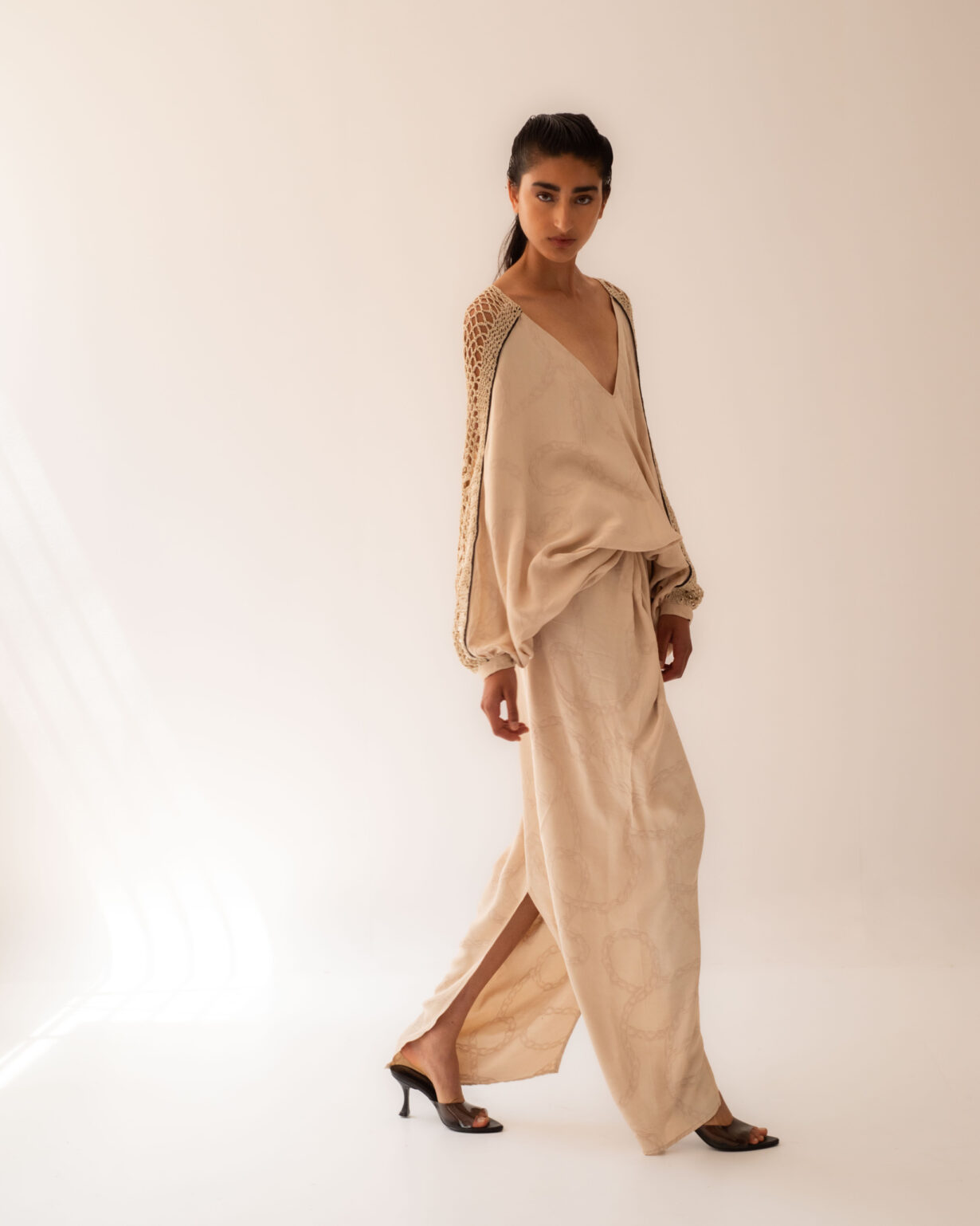 Sadh Dion Oversized V-Neck Caftan White Shell - Image 5