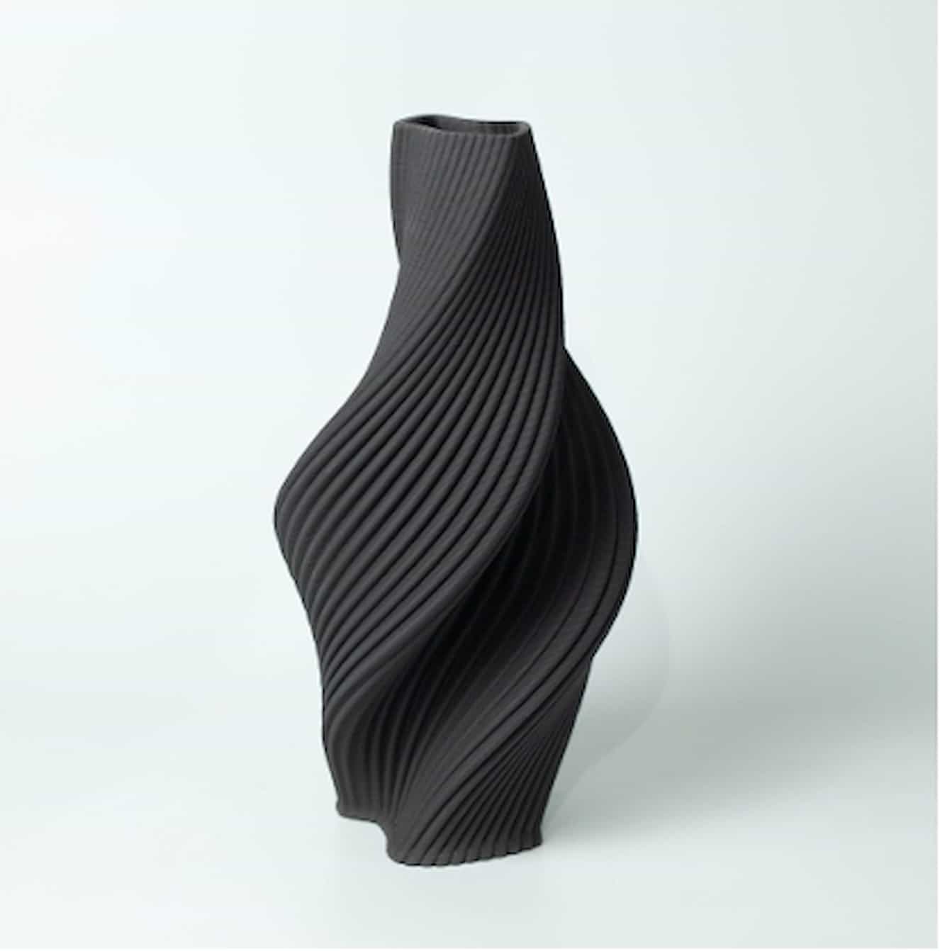 Binary Ceramics Dash Vase W20 x L20 x H38